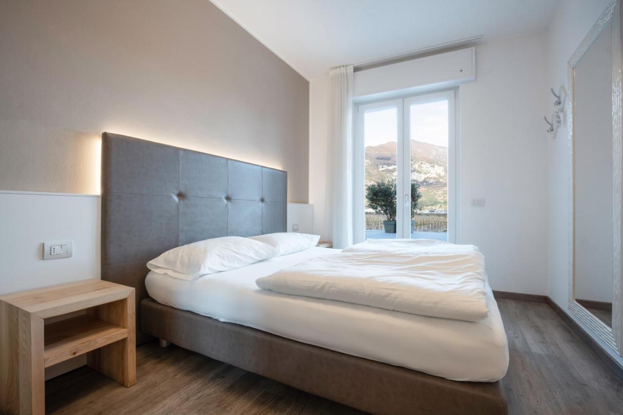 Hotel Rolly Riva del Garda Exteriör bild