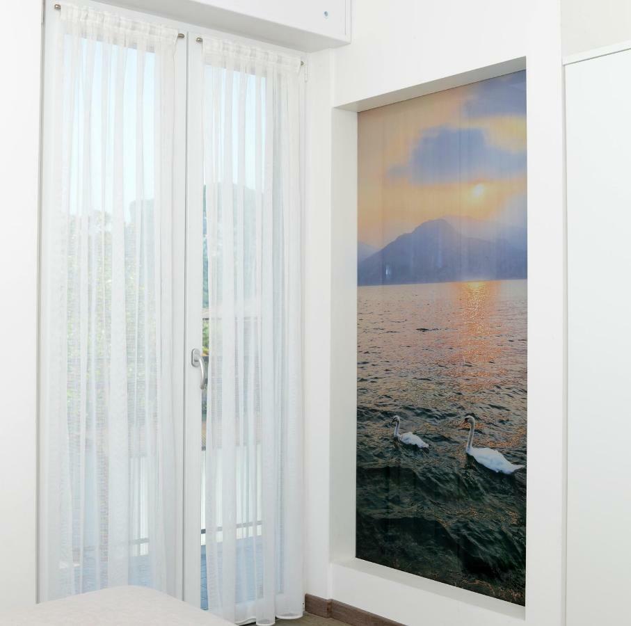 Hotel Rolly Riva del Garda Exteriör bild